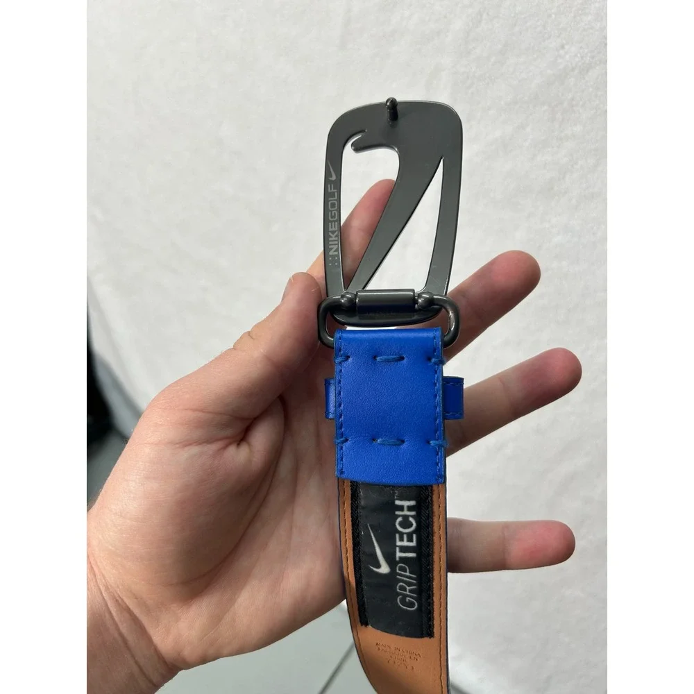 Nike Mens Size 34 Blue Leather Grip Tech Adjustable Golf Belt